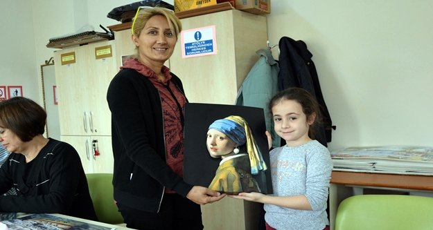 Kağıt oyma kursuna yoğun ilgi