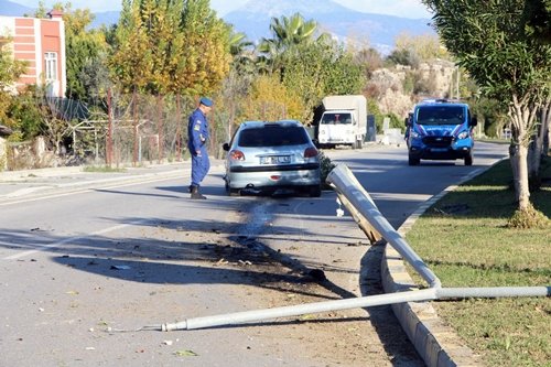 Manavgat'ta dikkatsizlik kaza getirdi: 1 yaralı