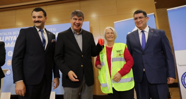 Türel'den Türkiye'de bir ilk daha