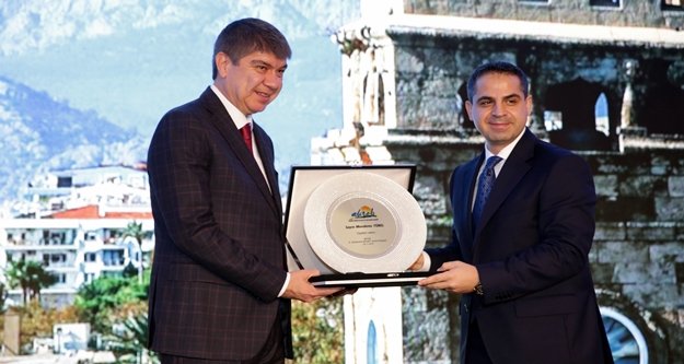 Türel: “Hedefimiz sezonu 12 aya yaymak”