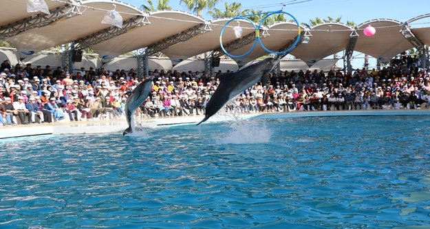 Türel’den öğrencilere özel motivasyon