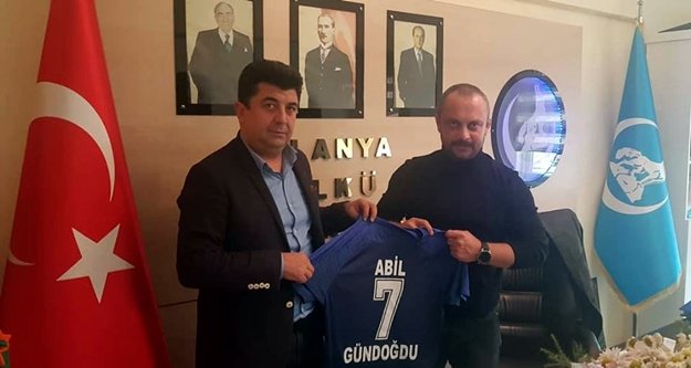 Uğur'dan Ülkü Ocakları Başkanı Gündoğdu'ya ziyaret