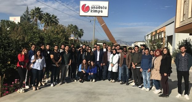 Ziraat öğrencileri gübre üretimini inceledi