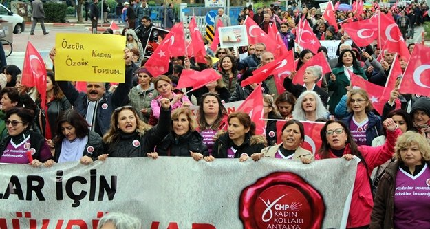 5 Aralık’ta sokağa döküldüler