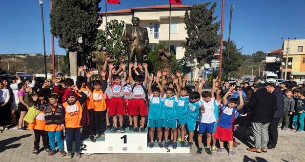 99. yıla özel Atatürk koşusu