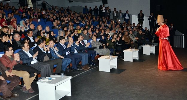 AK Gençlik Mevlana’yı andı