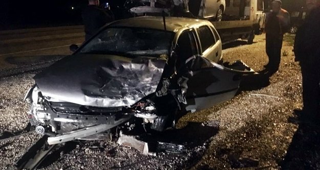Alanya plakalı araç kaza yaptı: 1 ölü, 1 yaralı var