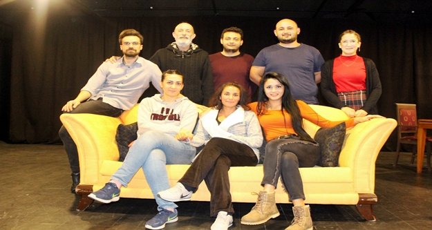 Alanya Tiyatrosu'nda perde yeni bir oyunla açılıyor