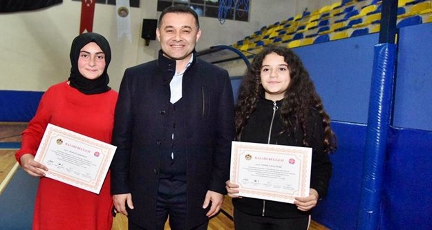 Alanya ve Ege zeybek kursları sertifikalarını verdi