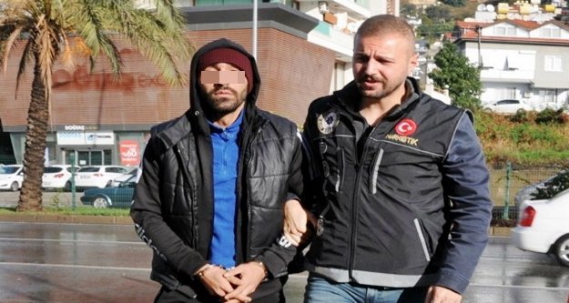 Alanya’da  uyuşturucu taciri imam hatip hademesi tutuklandı