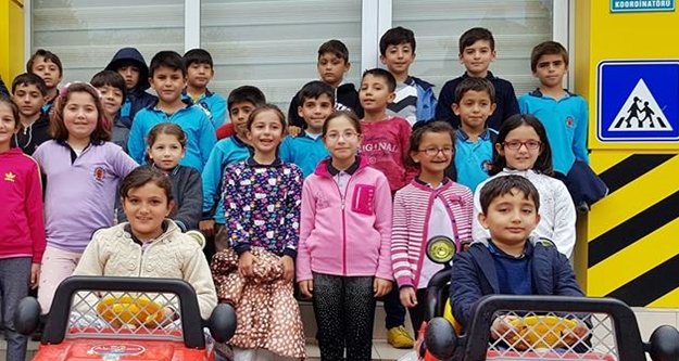 Alanya’daki kariyer günlerinde jandarma sürprizi