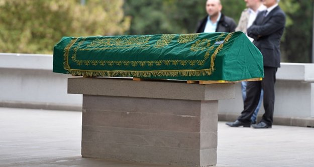 Alanya’nın ilk tüccarı kalbine yenik düştü