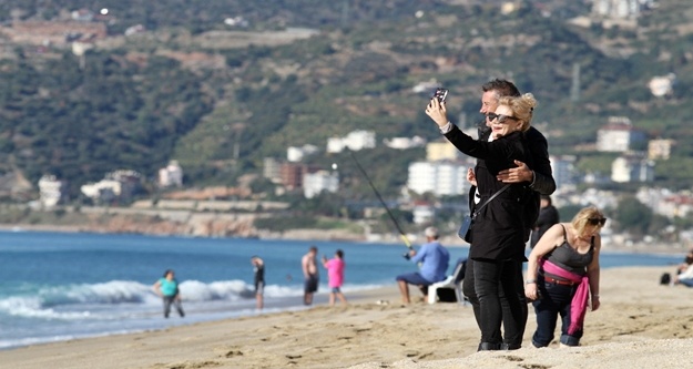 Alanya’ya kış gelmek bilmiyor