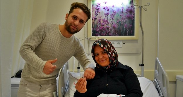 Az daha zeytin çekirdeğinden ölüyordu