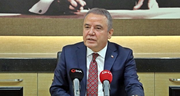 Başkan Böcek “Ben CHP’de kimseyi satmam”