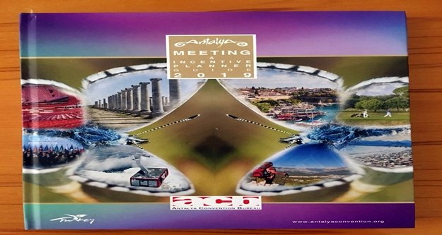 Bu yılki kataloğun teması Antalya Kelebekleri