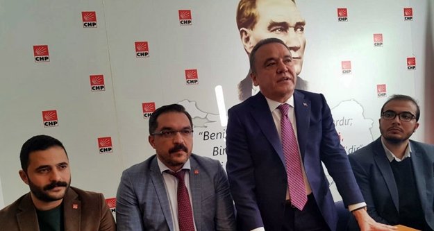 Büyükşehrin adayı Böcek Alanyalılarla buluştu