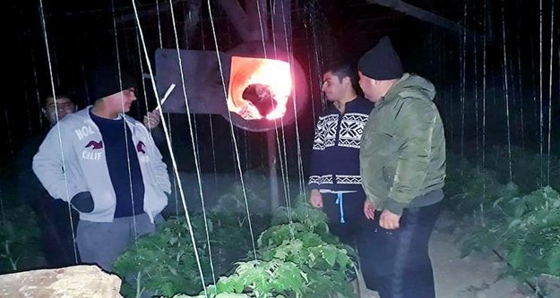 Çiftçiler don nöbetine çıktı