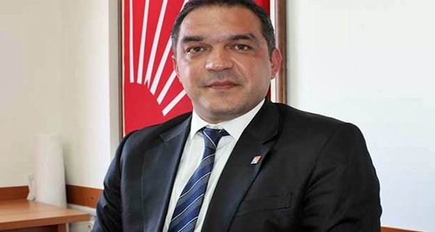 Çorbacı: “Büyükşehir mahallelerdeki otobüs esnafını tehdit ediyor”