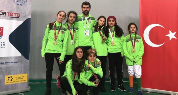 Eskrim takımımızdan 7 madalya