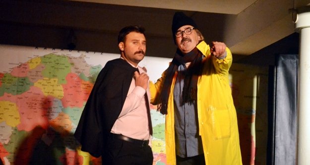 Hikaye-i Kahraman seyirciyle buluştu