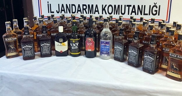 Jandarmadan kaçak içki operasyonu