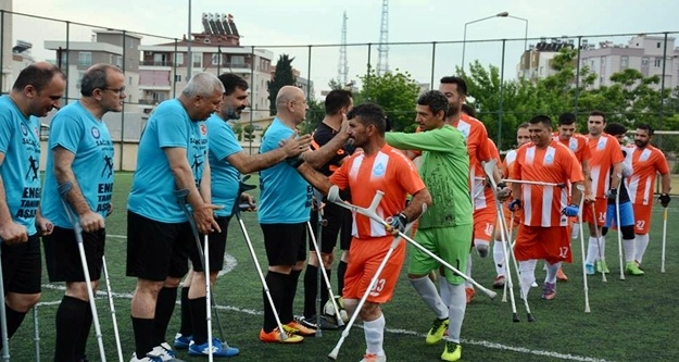 Kuluöztürk,"Engelli vatandaşlarımızı bir gün değil her gün hatırlayalım"