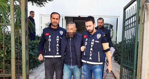 Önce karnını doyurdu sonra hırsızlık yaptı