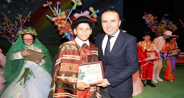 Özel çocuklardan duygulandıran oyun