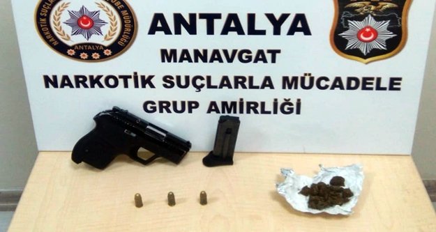 Polisten iki büyük operasyon