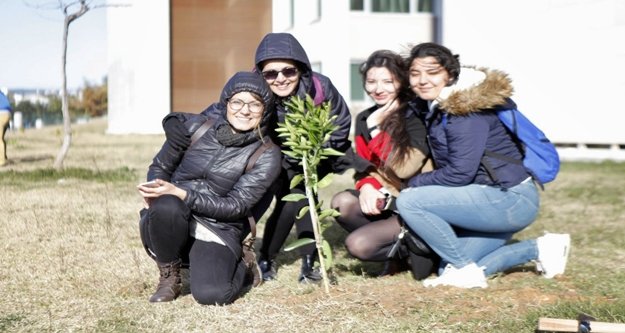 ‘Senin de Bir Ağacın Olsun’ hız kesmiyor