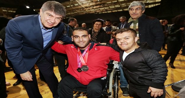 Türel: "Antalya dünyanın en engelsiz şehri olacak"