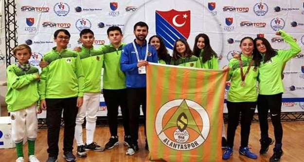 Yağmur Alanya'nın gururu oldu