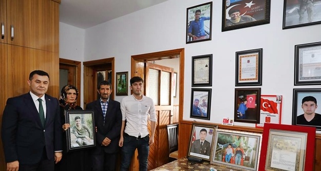 Yücel şehidimiz Uysal'ın vasiyetini yerine getirdi