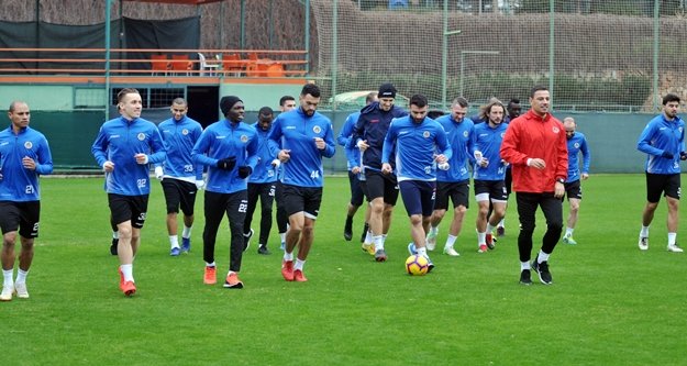 Alanyaspor Galatasaray'dan galibiyet alma peşinde