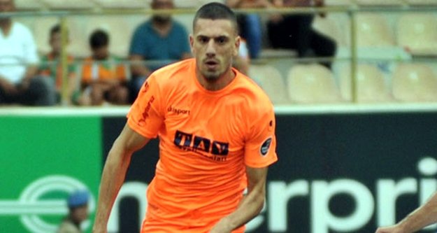 Alanyasporlu Merih İtalya yolcusu