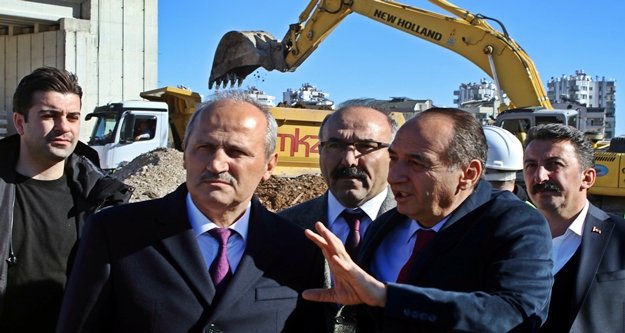 Bakan Turhan’dan Alanyalılara müjde