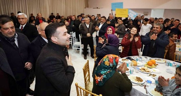 Çamlıcalılar Yücel’i bağrına bastı