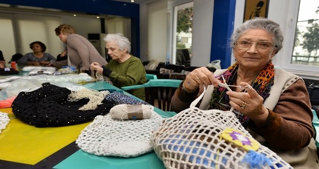 Çevreci kadınların ‘file’ mesaisi