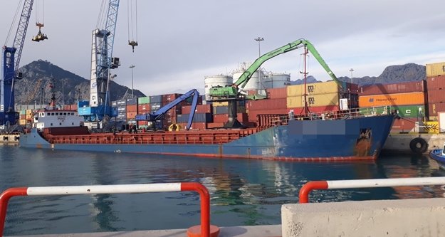 Denizi kirleten yük gemisine ceza yağdı!