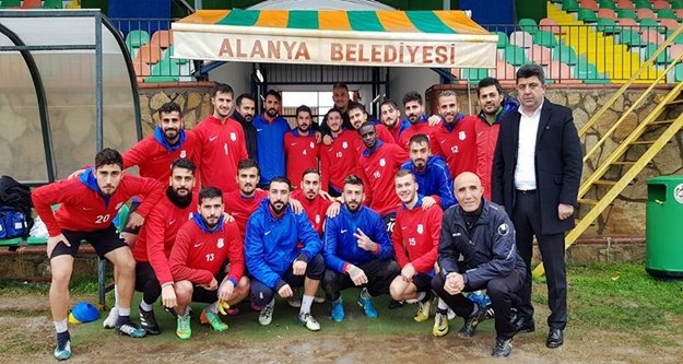 Kestelspor farkı açmaya devam ediyor