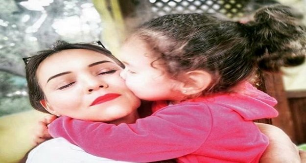 Kızını vekaleti için kadavradan nakil bekliyor