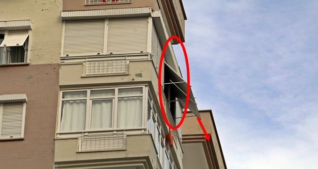12’inci katan düştü, cesedi saatler sonra fark edildi
