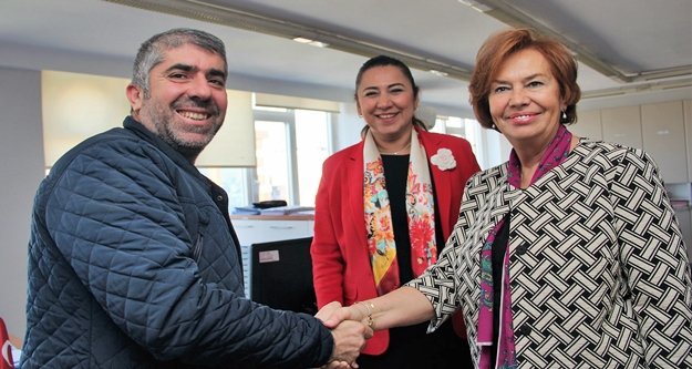 AK Parti'nin kadın adayı çalışmalara başladı