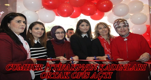 Alanya'da Cumhur İttifakı'nın Kadınları ortak ofis açtı
