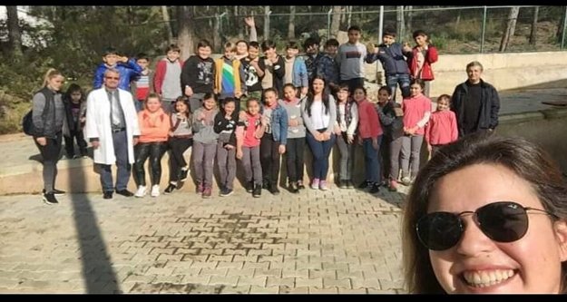 Alanyalı minikler barınaktaki dostlarını unutmadı