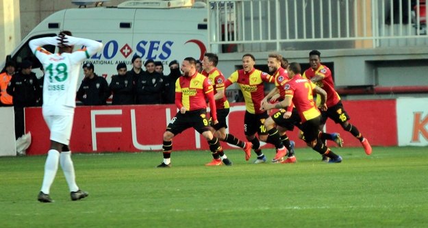 Alanyaspor Göztepe'den puansız dönüyor