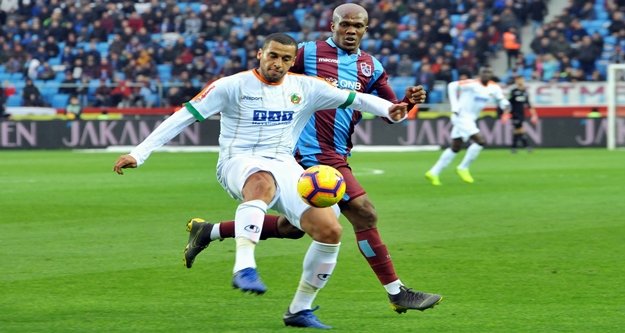 Alanyaspor Trabzon'dan 3 puanla dönüyor