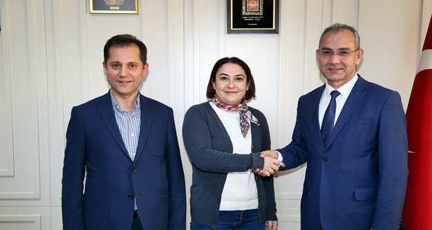 ALKÜ’DE kekik yağının kansere etkisi  araştırılacak