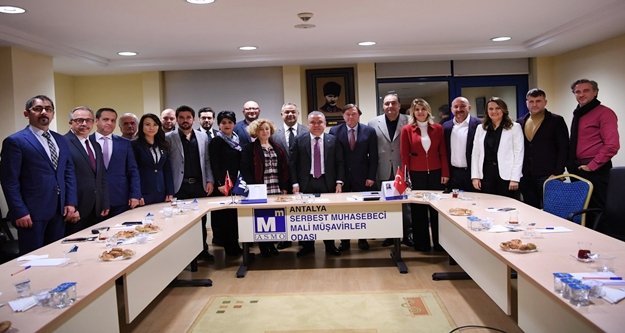 Böcek: “Antalya kimlikli bir kent olacak”